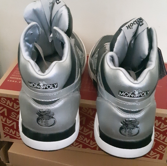 Monopoly reebok sneakers - Picture 3 of 3